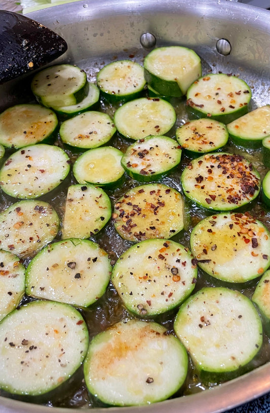 ZUCCHINI SAUTE'